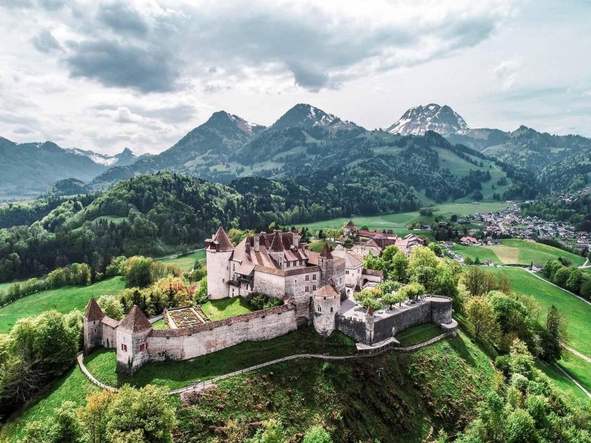 Hotel Des Alpes Bulle Center 外观 照片